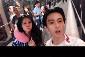 世界很大，要不要和我一起去看看，走着～