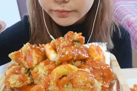 【一起吃饭吧】韩国炸鸡之甜辣酱视频封面