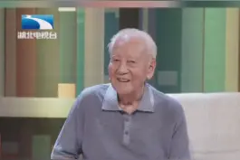 #致敬！“中国核潜艇之父”黄旭华院士：“我一定血一滴一滴地慢慢流，直至流光为止。”#榜样的力量  @抖音短视频视频封面