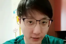 医生都有哪些职业病，看到最后一个你肯定不淡定了。#医者仁心敬佑生命 #医生 #医护懂医护 #中国医生 视频封面