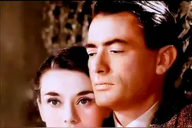  #奥黛丽赫本 星光璀璨，缘来在罗马遇见了他 #历史  #经典  @抖音短视频 视频封面