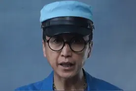 谈恋爱 尽量别找年纪太大的？#人生 #情感 #相亲 #婚姻 #夫妻  #卢炫吉脱口秀  @抖音短视频  #搞笑  视频封面