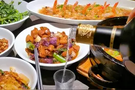 长期的大量饮用白酒，会给男人造成三大危害…#喝酒 #白酒 #咧一斤 #珍酒 #珍酒映山红视频封面