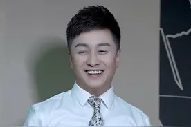把不忙不闲的工作做得出色，把不咸不淡的生活过得精彩 #不一样的老板视频封面