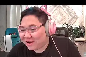 在下颜值主播，你以为跟你开玩笑的？视频封面
