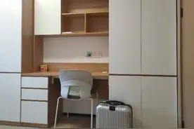 广东最美中专 大专院校推荐，学校交通方便在广州市区，环境优美视频封面