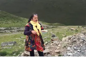 四川阿坝州——-壤塘，高山上的牦牛肉8元一斤，好吃😋视频封面