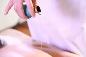 为什么推完背部后会疼痛？
告诉大家:
①血瘀的人:一通经络视频封面