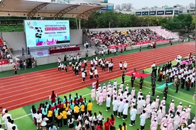 四川华新现代职业学院第十四届田径运动会开幕式街舞社。视频封面