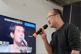 很多朋友点唱这首，那就来吧！再来几首杰伦的！#周杰伦 #我不配 #现场演唱 #卡拉永远ok #假唱不配叫歌手