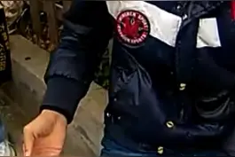 #小伙饿晕街头兜中只剩5毛 民警联系上其父亲却被告知：你让他去死吧#巨婴 #江苏全民目击视频封面