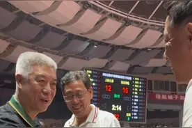 退休之后担任中国篮协副主席的徐济成是怎样工作的 #中国篮协 #徐济成 #徐济成任cba公司董事长视频封面