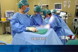 两个宝宝都是横位，大宝一出生发现脐带绕颈两周，医生紧急抢救（十） #产房 #双胞胎#分娩疼痛#二胎#医生#怀孕视频封面