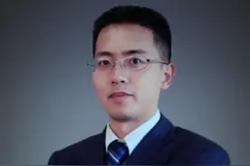 工大高新股民索赔近两亿，索赔时效只剩四个月！厉健律师暂定：在2016年5月9日到2018年7月23日期间买入工大高新股票，并在2018年7月23日收盘继续持股的亏损股民，可以索赔。索赔条件以法院认定为准。#股票索赔律师厉健 #工大高新 #股民索赔视频封面