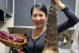 都给我学双椒笋丁牛肉酱！白米饭来了碗都差点炫没！零失败做法！谁做谁好吃！快艾特@你的宝贝给你安排#美食 #搞笑 #抖音美食推荐官视频封面