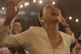 “我百度过爱情的定义，我认识那上面的字，但不懂什么意思