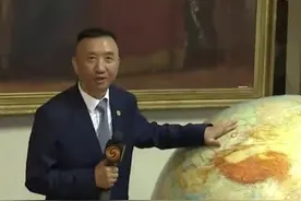 专访伏龙芝军事学院视频封面