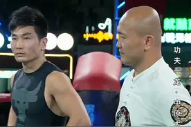 现场直播临时出现两位重量级选手#泰塔，据说一拳1千二百斤，挑战#一龙，#王万里视频封面