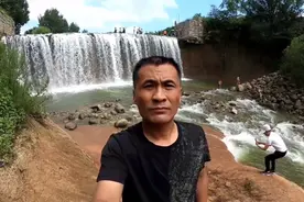 蓝田普化镇杨斜村瀑布(直接导航蓝田蚂蚱滩就到地方)视频封面