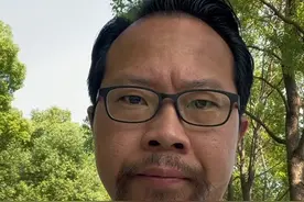 乌克兰被迫送上5000个人头，像西方主子证明自己还有点炮灰的价值，向西方民众证明钱没有白花，可惜了，乌克兰百姓的命什么都没有换回来#楼市#股市#俄乌局势视频封面