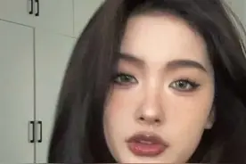 减少面部留白的狼系雀斑亚裔妆方圆脸还不快试试～#新手化妆教程视频封面