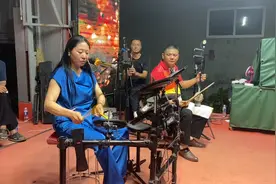 她来了，她来了，他带着惊喜才艺又来了，是不是翻车了视频封面
