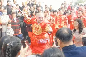 喜庆婚礼现场，韩城传统更喜！视频封面