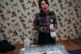 韩国阿姨天花板级别调酒师烧酒炮弹酒视频封面