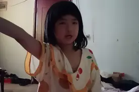 我的爸爸只会惹妈妈生气，让我感觉这个家庭没视频封面