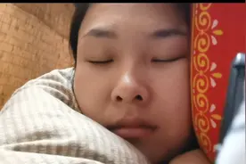 下雨天和睡觉更配噢视频封面