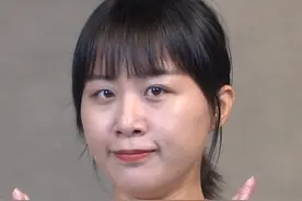 梅城17岁女生搭网约车竟遭遇“咸猪手”……#防狼 视频封面