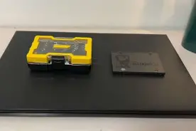 戴尔笔记本电脑机械盘换固态硬盘，再战三年没毛病#二手笔记本视频封面