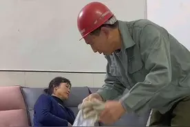 平凡的夫妻生活中体现出真正的爱，直到陪伴到老#剧情 #情感 #夫妻相处之道视频封面