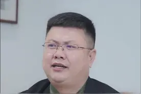 酒局上前三杯酒你怎么喝？#人情世故 #酒桌文化 @DOU+小助手 视频封面