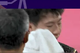 #马龙的毛巾掉毛 这个力度沾到也不能全怪毛巾啦，马龙使这么大力气跟搓澡一样#马龙毛巾掉毛不能全怪毛巾 视频封面
