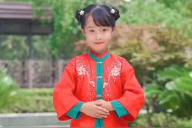 《童心向党》完整版，献礼七一 #建党百年  #正能量  #手势舞  #作品推广  #暖暖背古诗  @抖音短视频 