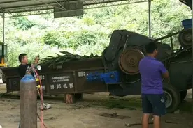 大型秸秆粉碎机 生产现场视频封面