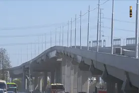 #嘉兴 快速路铺沥青了，很快就要通车了视频封面