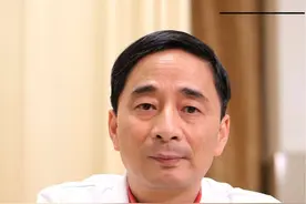 二院停车难不难？看完你就知道啦！#医院停车 #停车方便视频封面