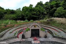 广西容县南山金库斗伏羲陵，相传赖布衣留题地视频封面