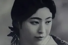 中国唯一的日裔#王妃：怀着政治目的前来#和亲，却遇见#真爱让日军计划破产。#历史 #致敬 #爱情 视频封面