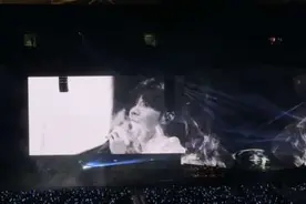 #李荣浩沈阳演唱会 #一开口就是全场大合唱视频封面