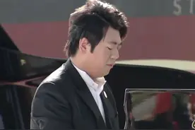 国际钢琴大师郎朗，今天在宁波现场弹奏《茉莉花》，情不自禁一句句跟着哼唱了起来~（供稿：宁波市委宣传部）视频封面