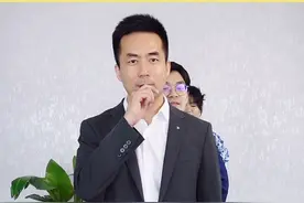 三十年来，我们在不知不觉中毁掉了好多词语，评论区补全你干的坏事！并致歉！#中国汉字 #办公室游戏 #办公室搞笑 视频封面