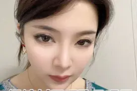 唱歌吊嗓子？如何让你的喉头迅速下降，一招教会你#零基础学唱歌视频封面