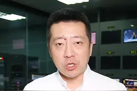 领诵女孩冯琳来自浙江！冯琳父母：她是我的骄傲！#领诵女孩冯琳 #中国传媒大学 #建党100周年庆祝大会 视频封面