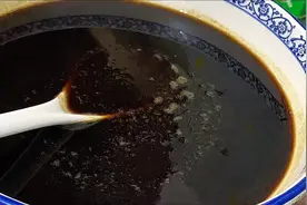看似普普通通的益母草膏，是我们女人最好的伴侣，喝下去暖身子