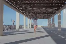 #去看可以治愈一切的海 #比基尼泳装 #美女 #欧美女神视频封面