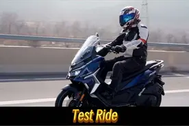 中踏板卷王“满配抗日”RT1测评报告 #摩托车 #赛科龙 #RT1视频封面