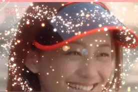 原来你是这样的小春哥#陈小春 ，被#应采儿笑容收割的男人视频封面